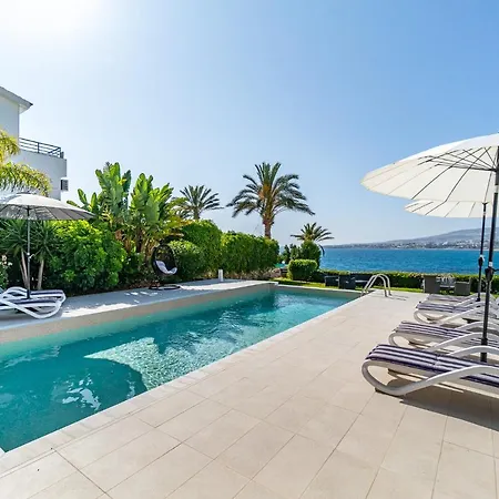 Villa Front Aqua Blu By Ezoria Coral Bay